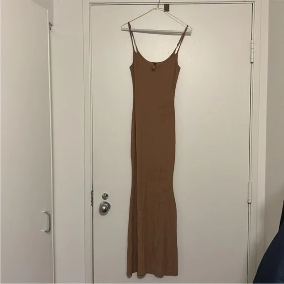 NWT SKIMS lounge slip dress in oxide - Picture 5 of 7